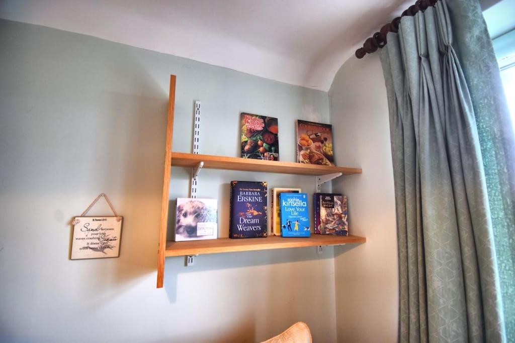 Mermaid Cottages Фринтон-он-Си Экстерьер фото
